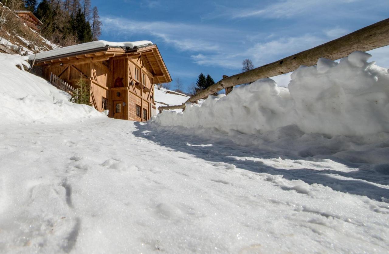 Vila Chalet Bambi Rabbi Exteriér fotografie