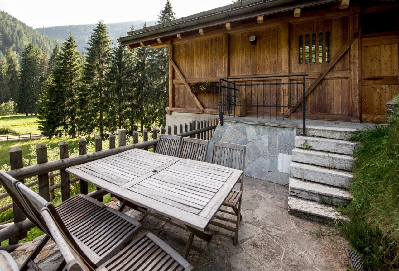 Vila Chalet Bambi Rabbi Exteriér fotografie